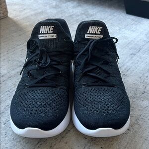 Nike Black Lunarepic Flyknit 2 Sneakers